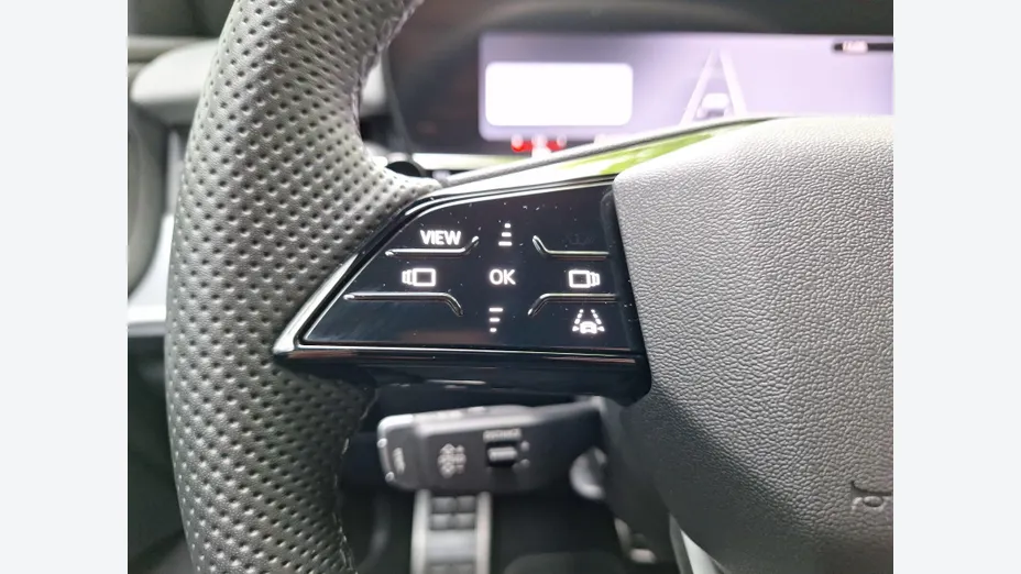 AUDI Q3 Q3 TFSI mHEV 110 kW S tronic