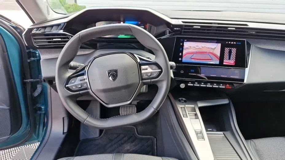 PEUGEOT 308 -