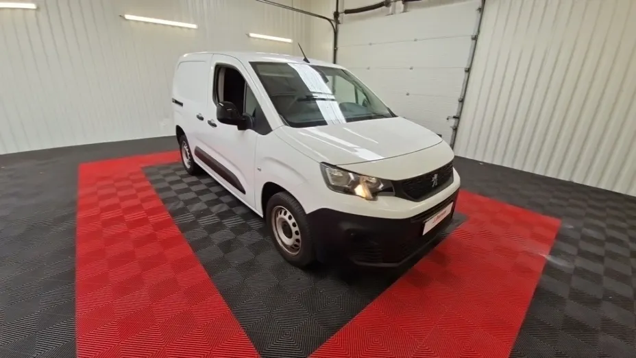 PEUGEOT Partner -