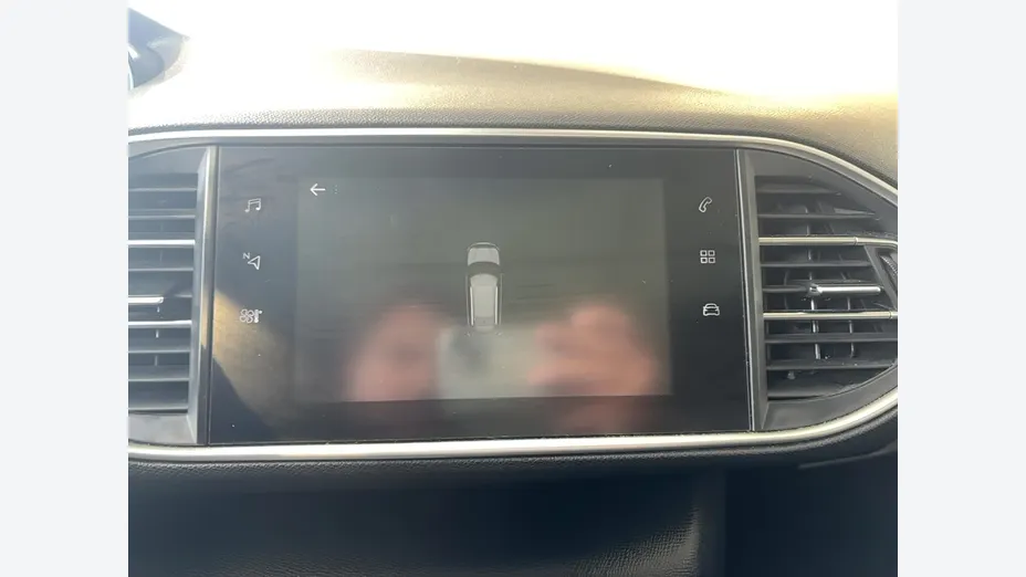 PEUGEOT 308 -