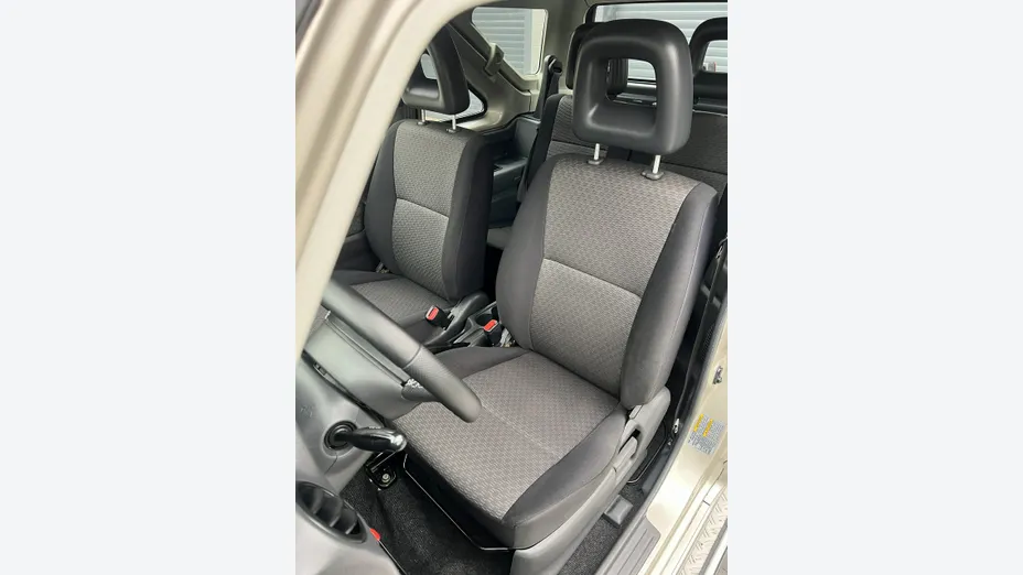 SUZUKI Jimny -