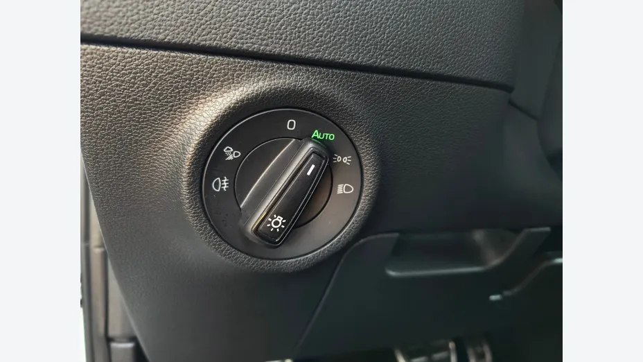 SKODA Karoq Karoq 1.5 TSI ACT Sportline DSG