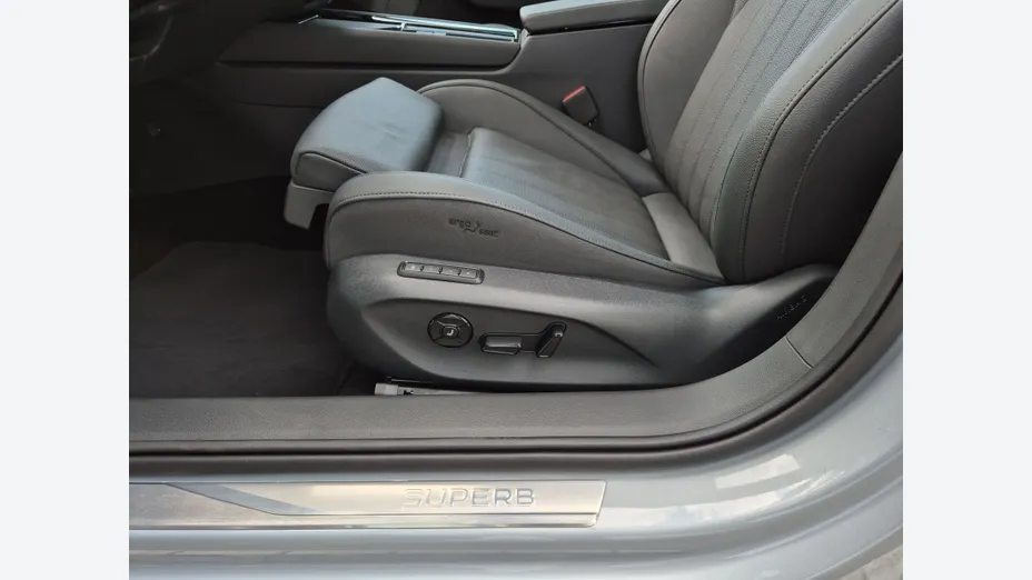 SKODA Superb Superb 1.5 TSI mHEV L&K DSG Nowy