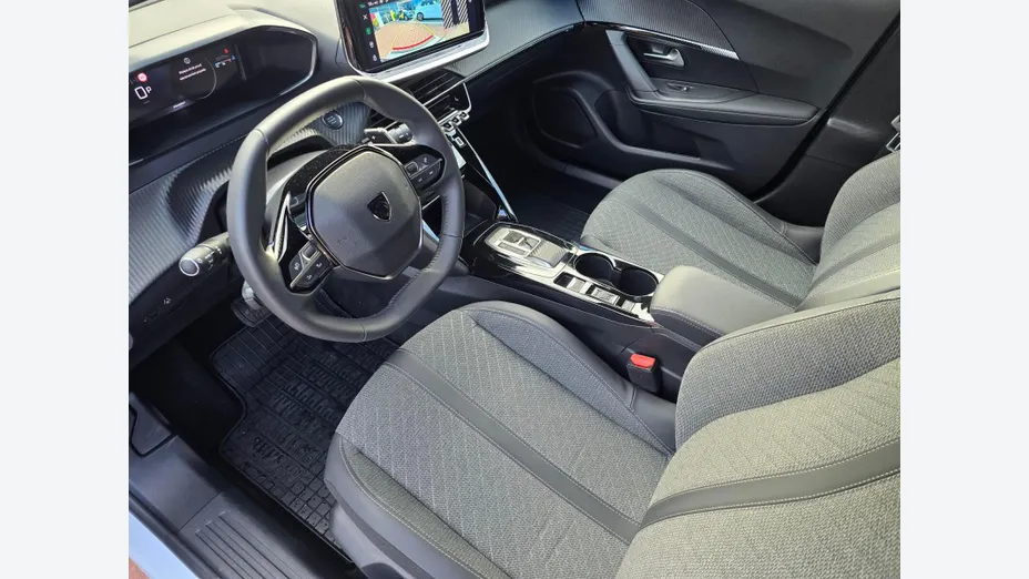 PEUGEOT 2008 2008 PureTech 130 Allure S&S EAT8