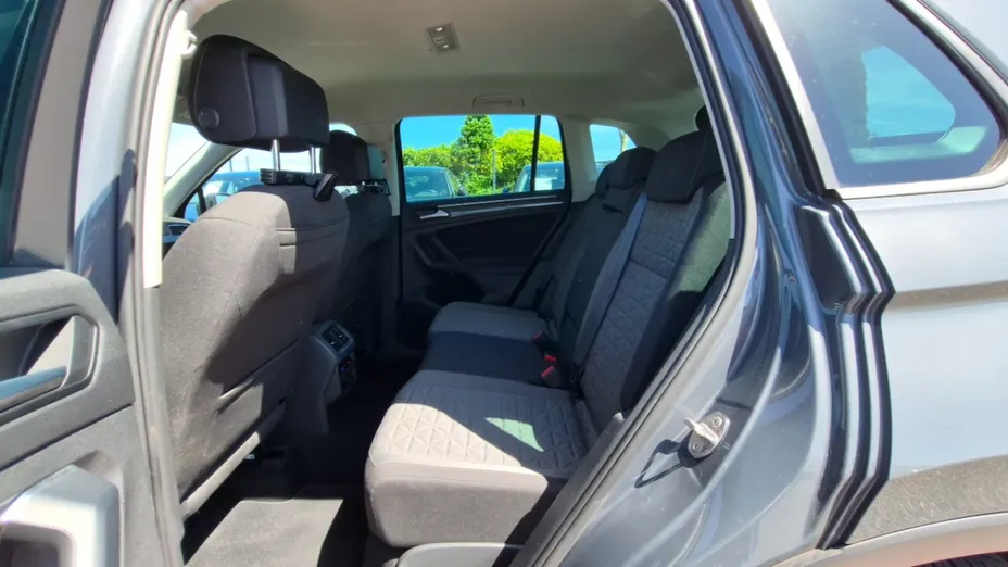 Volkswagen Tiguan -