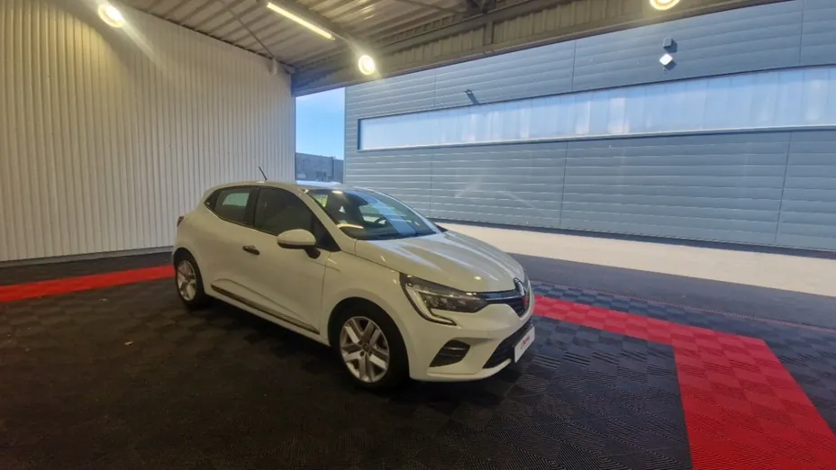 RENAULT Clio -