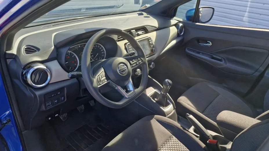 NISSAN Micra -