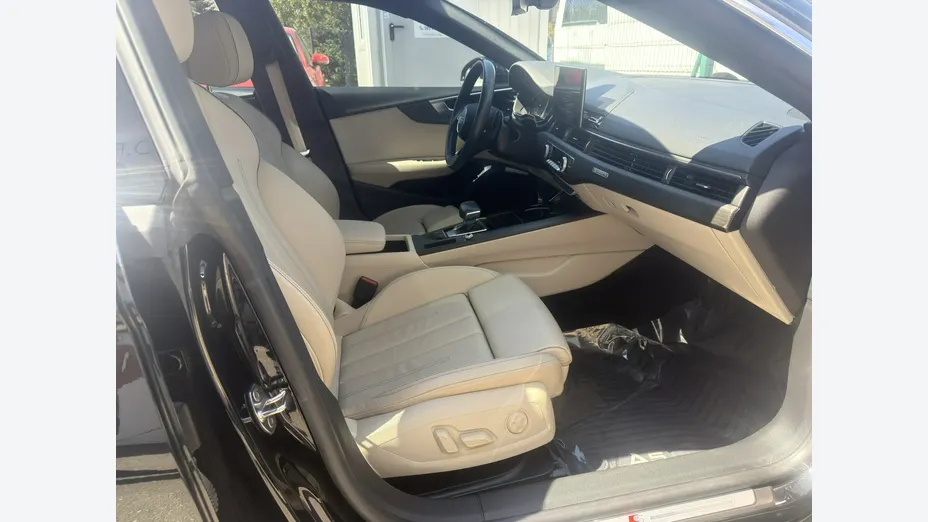 AUDI A5 -