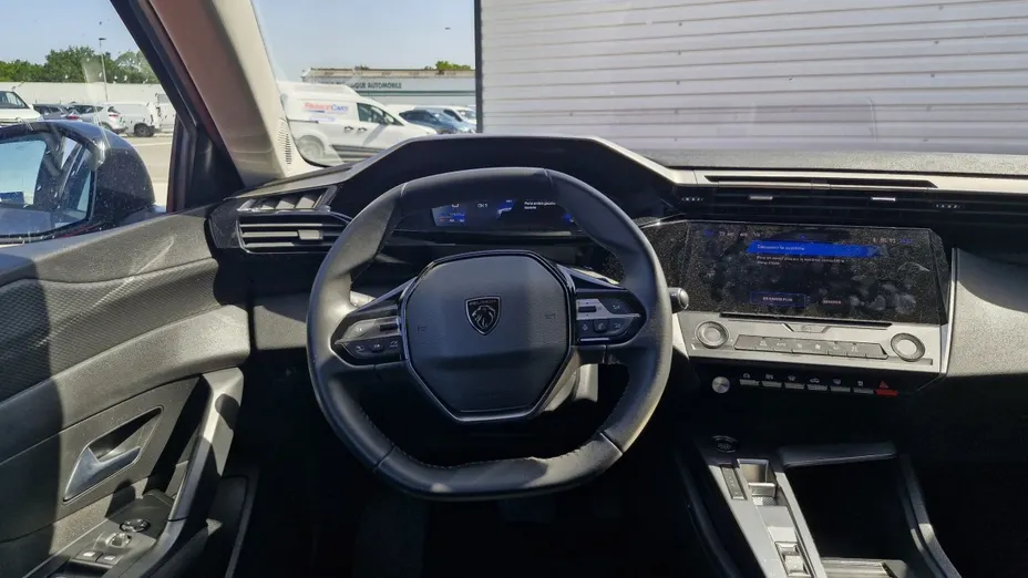 PEUGEOT 308 -