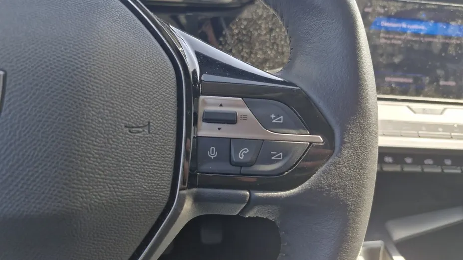 PEUGEOT 308 -