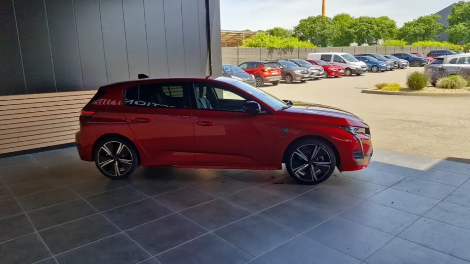 PEUGEOT 308 -