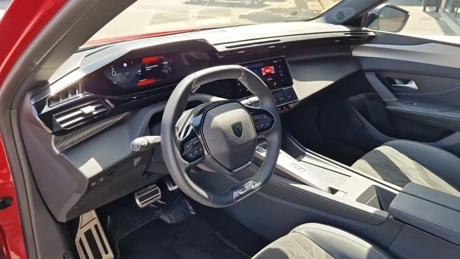 PEUGEOT 308 -