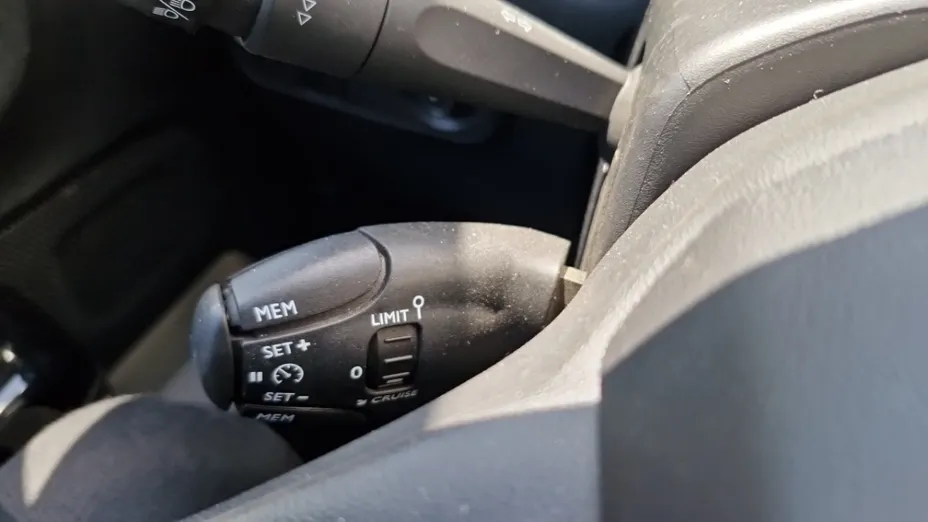 CITROEN C3 -