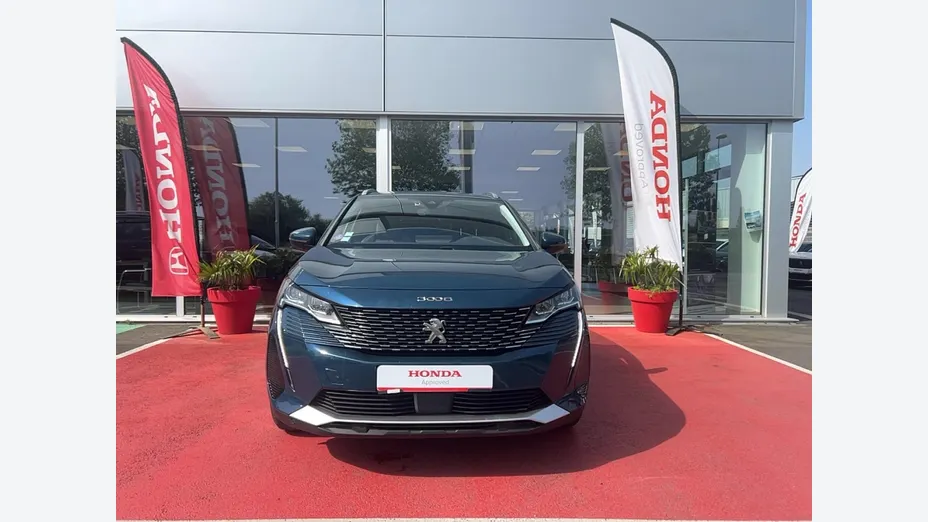PEUGEOT 3008 -