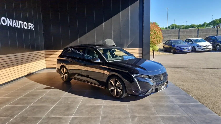 PEUGEOT 308 -