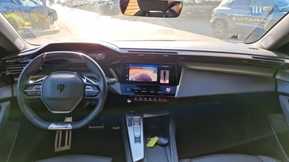 PEUGEOT 308 -