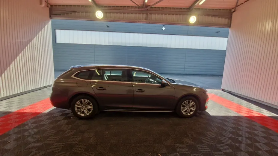 PEUGEOT 508 -