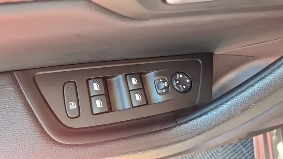 PEUGEOT 508 -