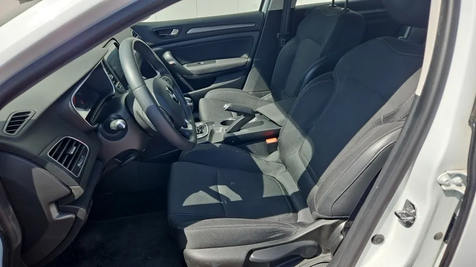 RENAULT Megane -