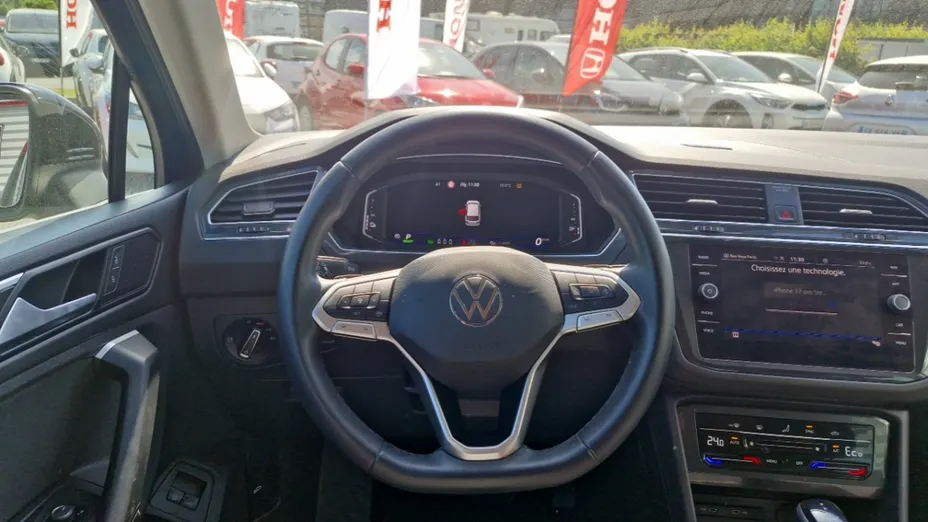 Volkswagen Tiguan -