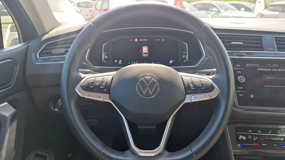 Volkswagen Tiguan -