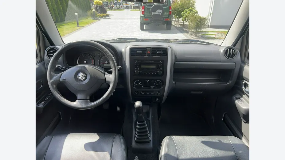 SUZUKI Jimny -