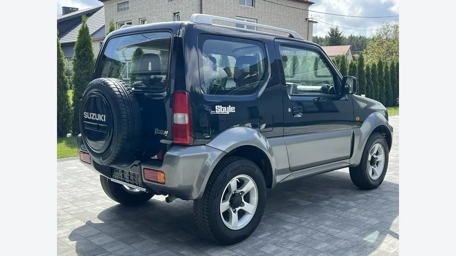 SUZUKI Jimny -