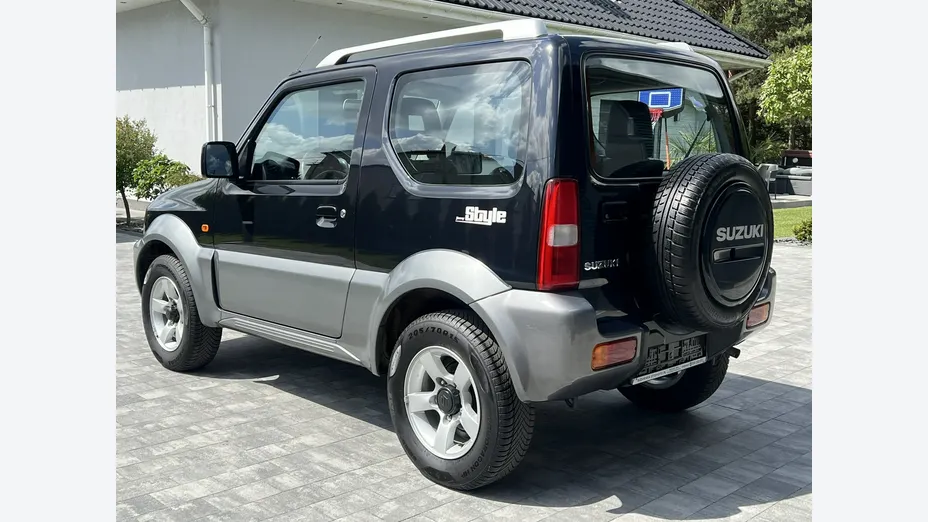 SUZUKI Jimny -