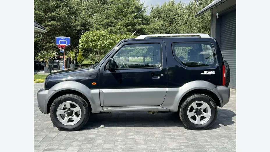 SUZUKI Jimny -