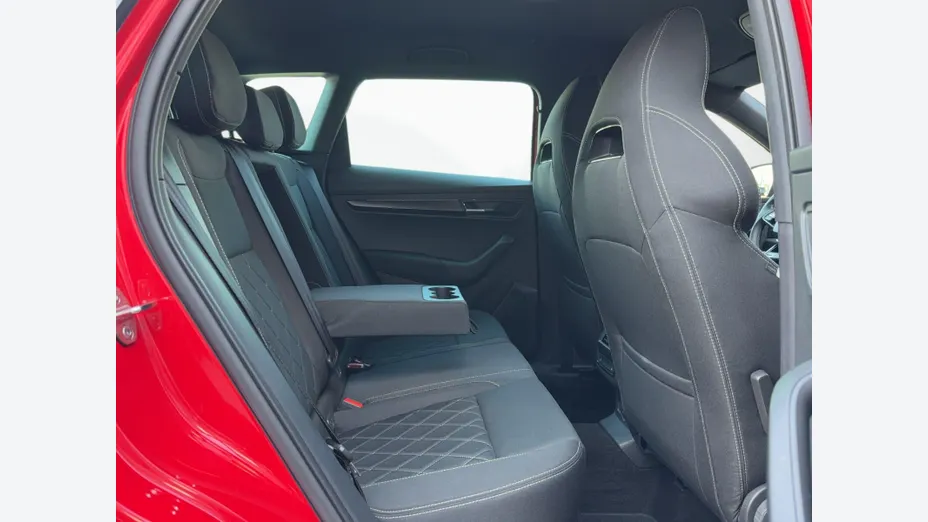 SKODA Karoq Karoq 2.0 TDI SCR 4x4 Sportline DSG