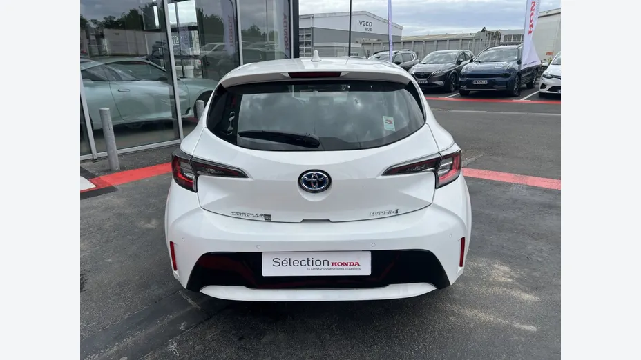 TOYOTA Corolla -