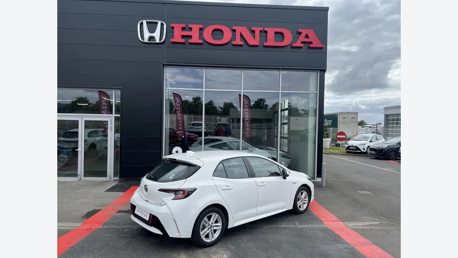 TOYOTA Corolla -