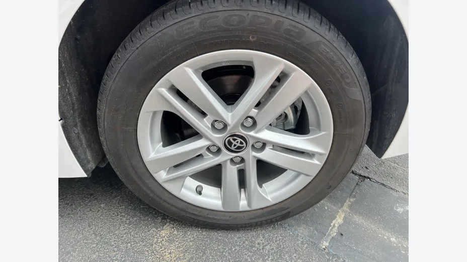 TOYOTA Corolla -