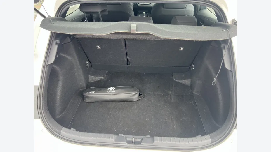 TOYOTA Corolla -