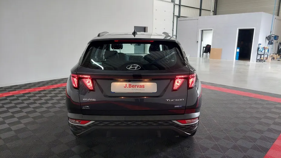 HYUNDAI Tucson -
