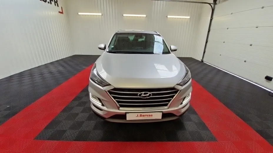 HYUNDAI Tucson -