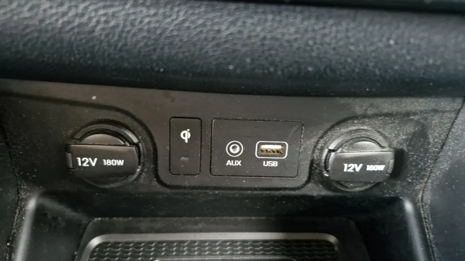HYUNDAI Tucson -
