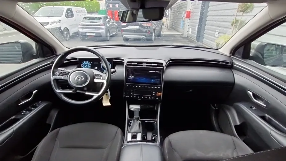 HYUNDAI Tucson -
