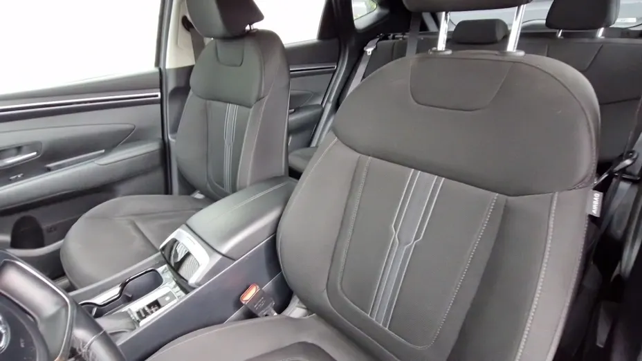 HYUNDAI Tucson -