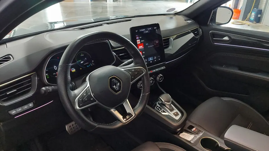 RENAULT Arkana -
