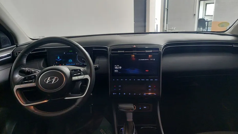 HYUNDAI Tucson -