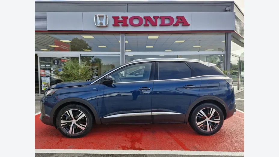 PEUGEOT 3008 -