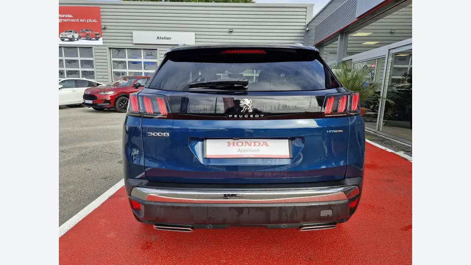 PEUGEOT 3008 -