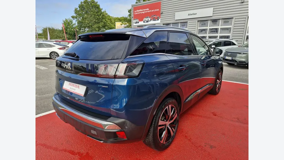 PEUGEOT 3008 -