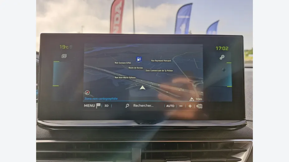 PEUGEOT 3008 -