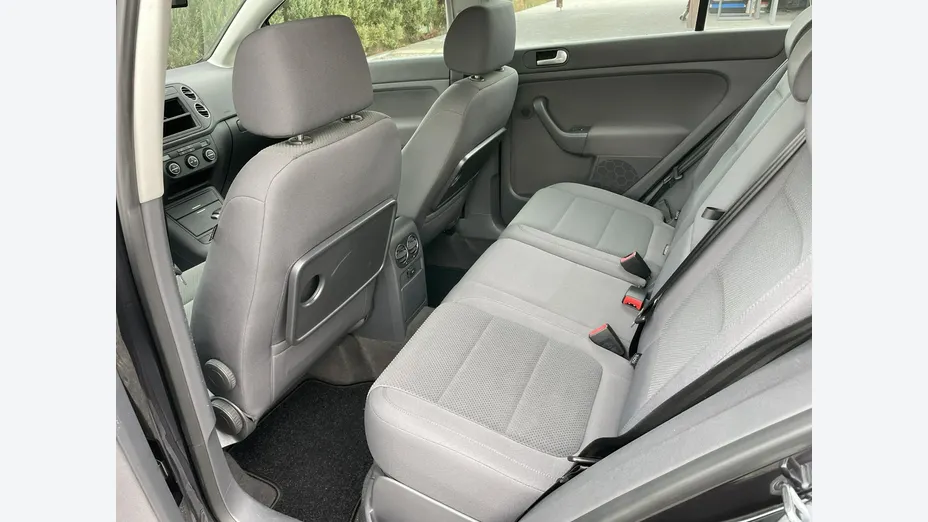 VOLKSWAGEN Golf Plus -