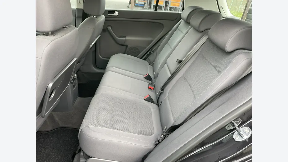 VOLKSWAGEN Golf Plus -