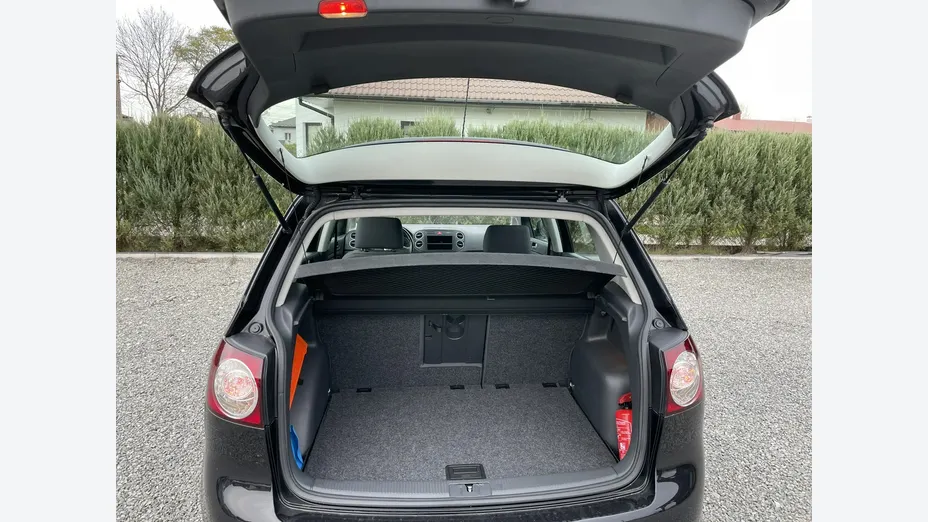 VOLKSWAGEN Golf Plus -