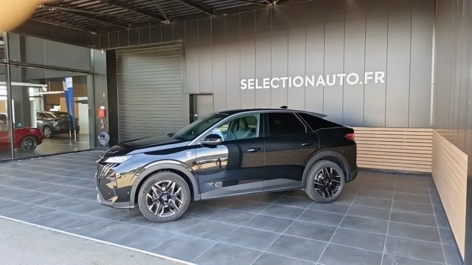 PEUGEOT 3008 -