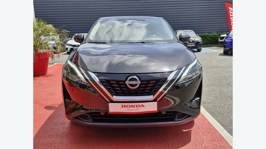 NISSAN Qashqai -